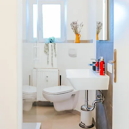 Namastay! Stilvoll Wohnen Im Herzen Von Apartman Mannheim